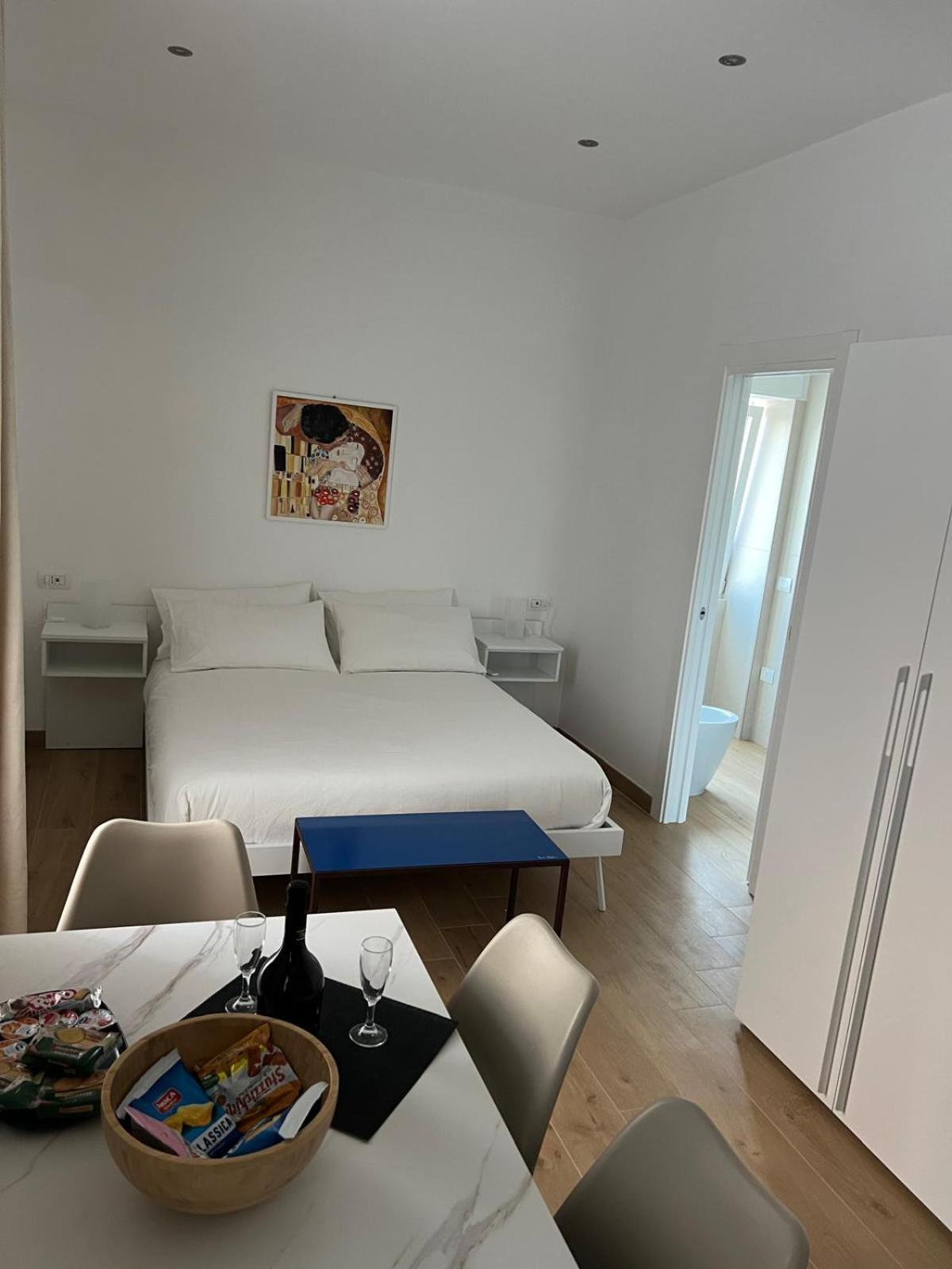 Vr Home Caserta Bagian luar foto