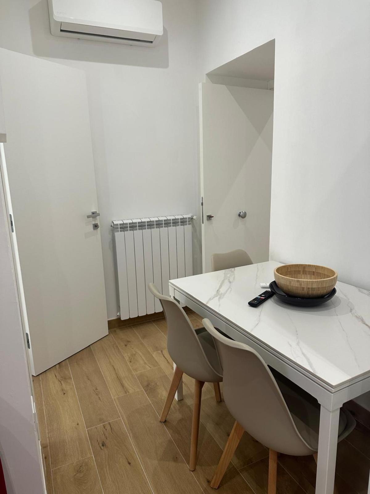 Vr Home Caserta Bagian luar foto